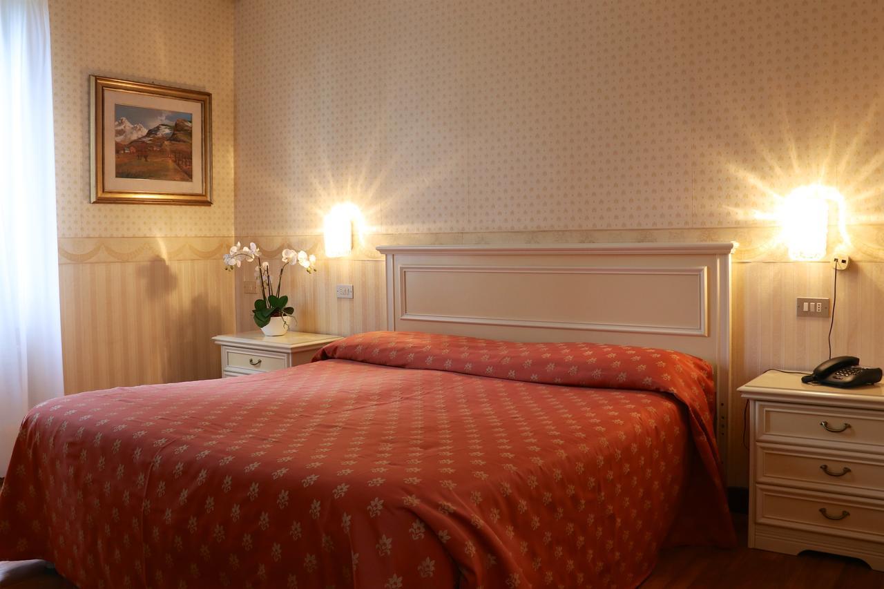 Hotel Du Parc Stresa Exterior photo